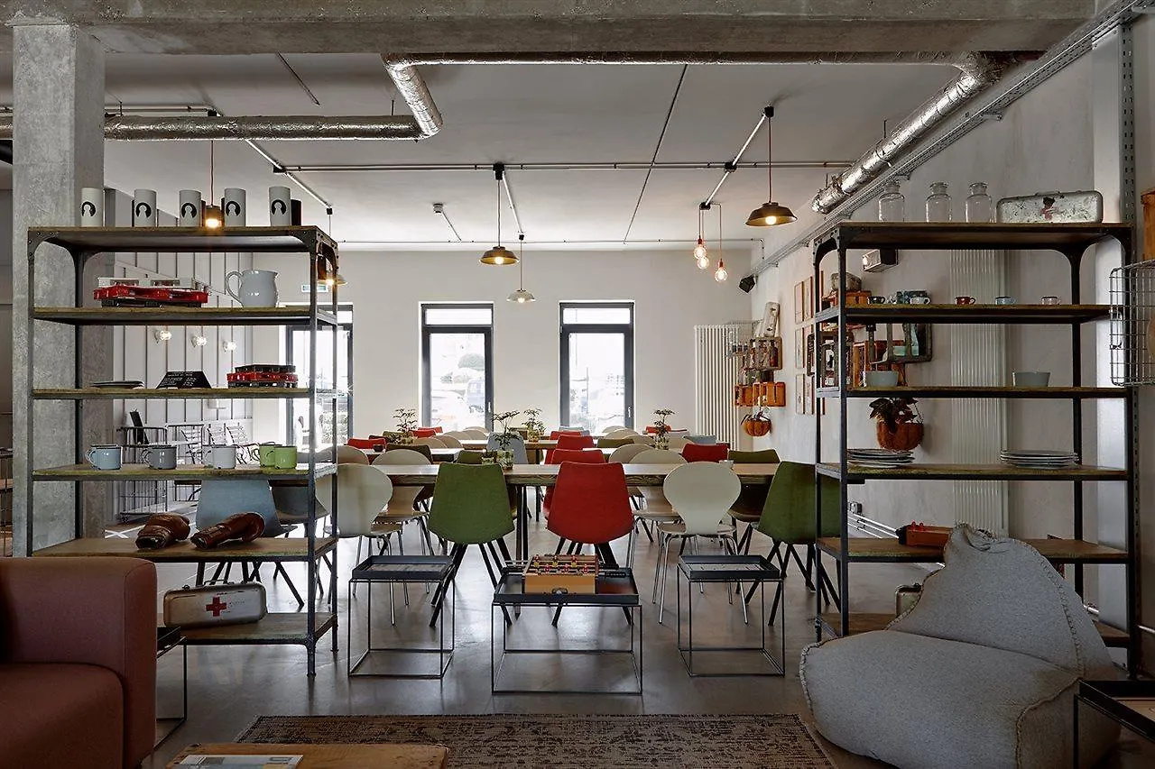 ***  Kroeger By Underdog Hotels Hamburgo Alemania