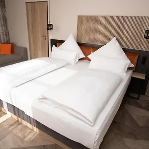 Olymp Munich Hotel Eching am Ammersee